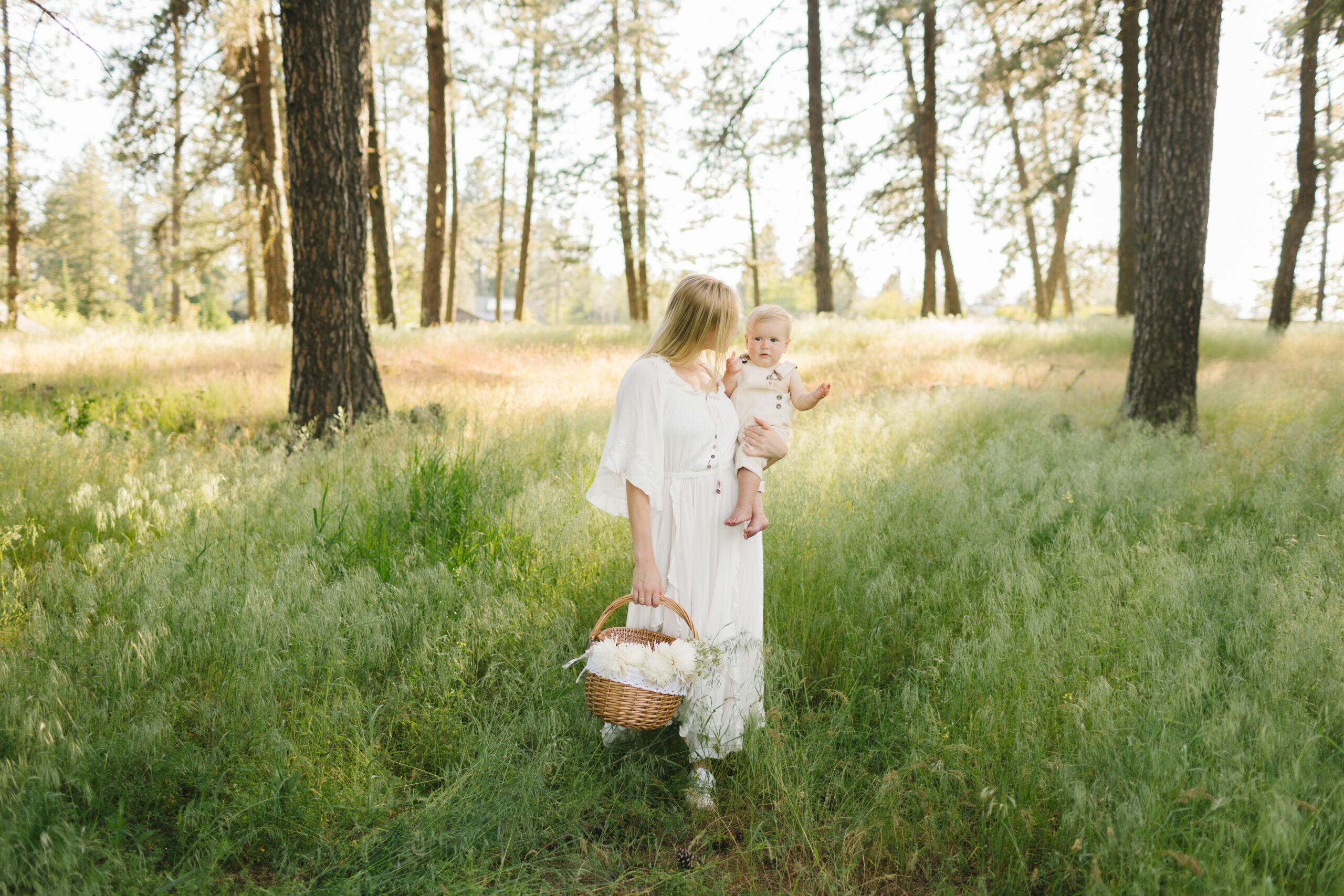 gozzer ranch mommy and me photoshoot